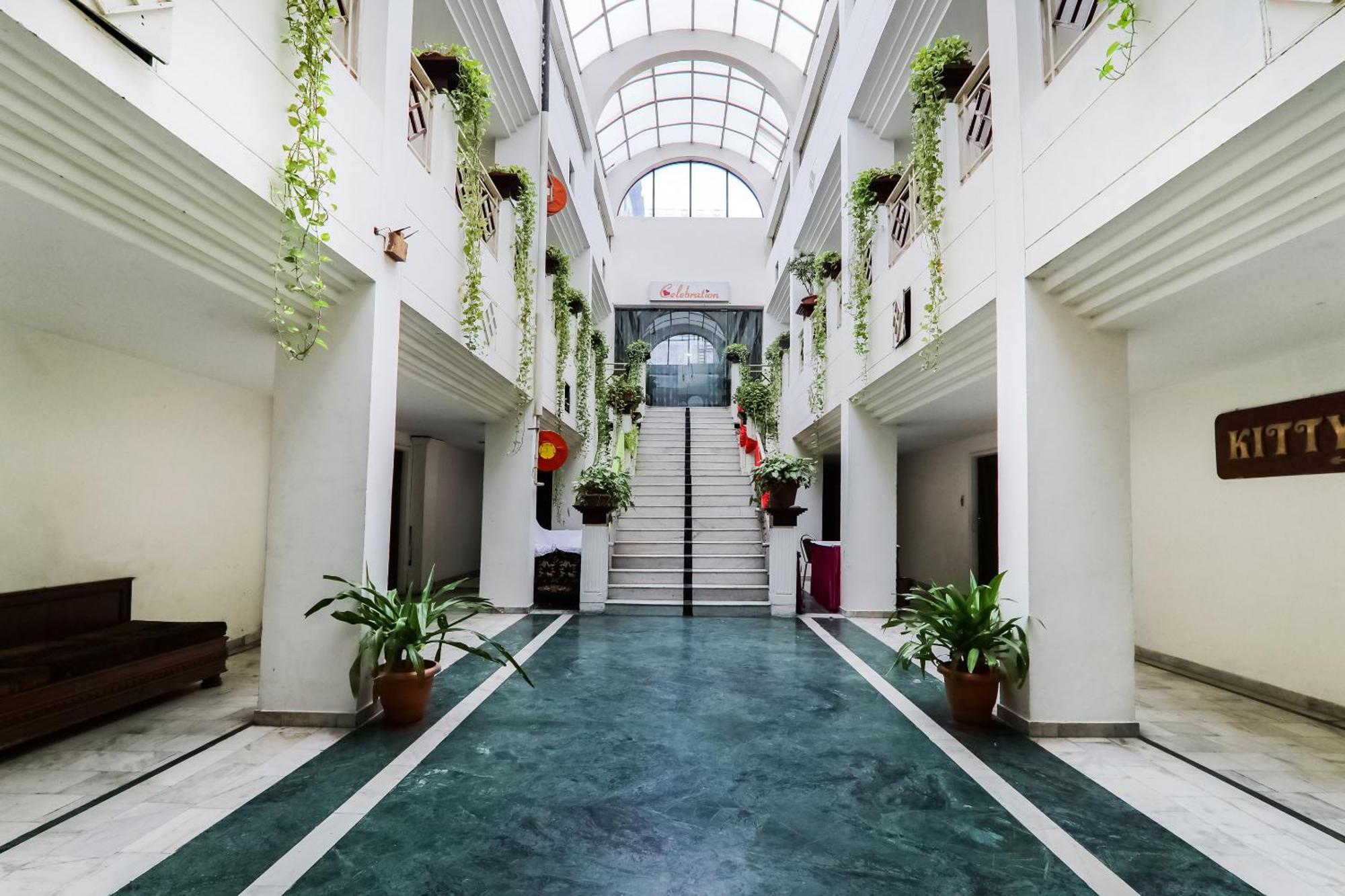 Hotel Sita Kiran Bareli Zewnętrze zdjęcie